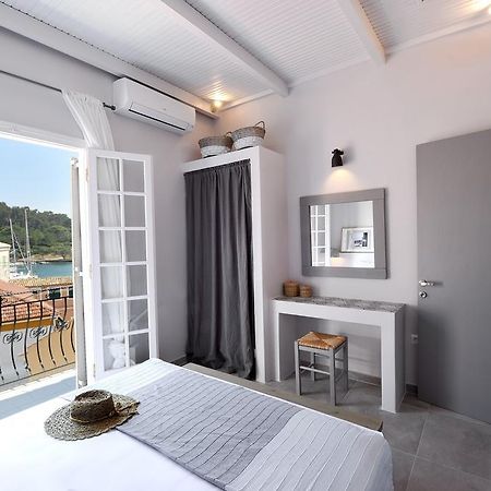 Alia Luxury Apartment Gaios Exteriör bild