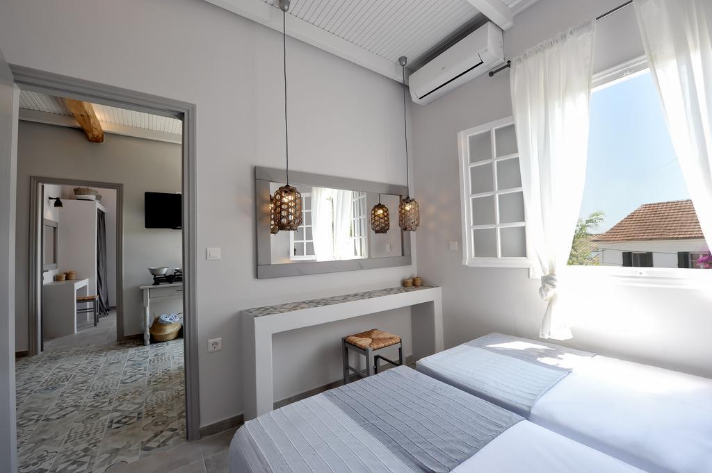 Alia Luxury Apartment Gaios Exteriör bild